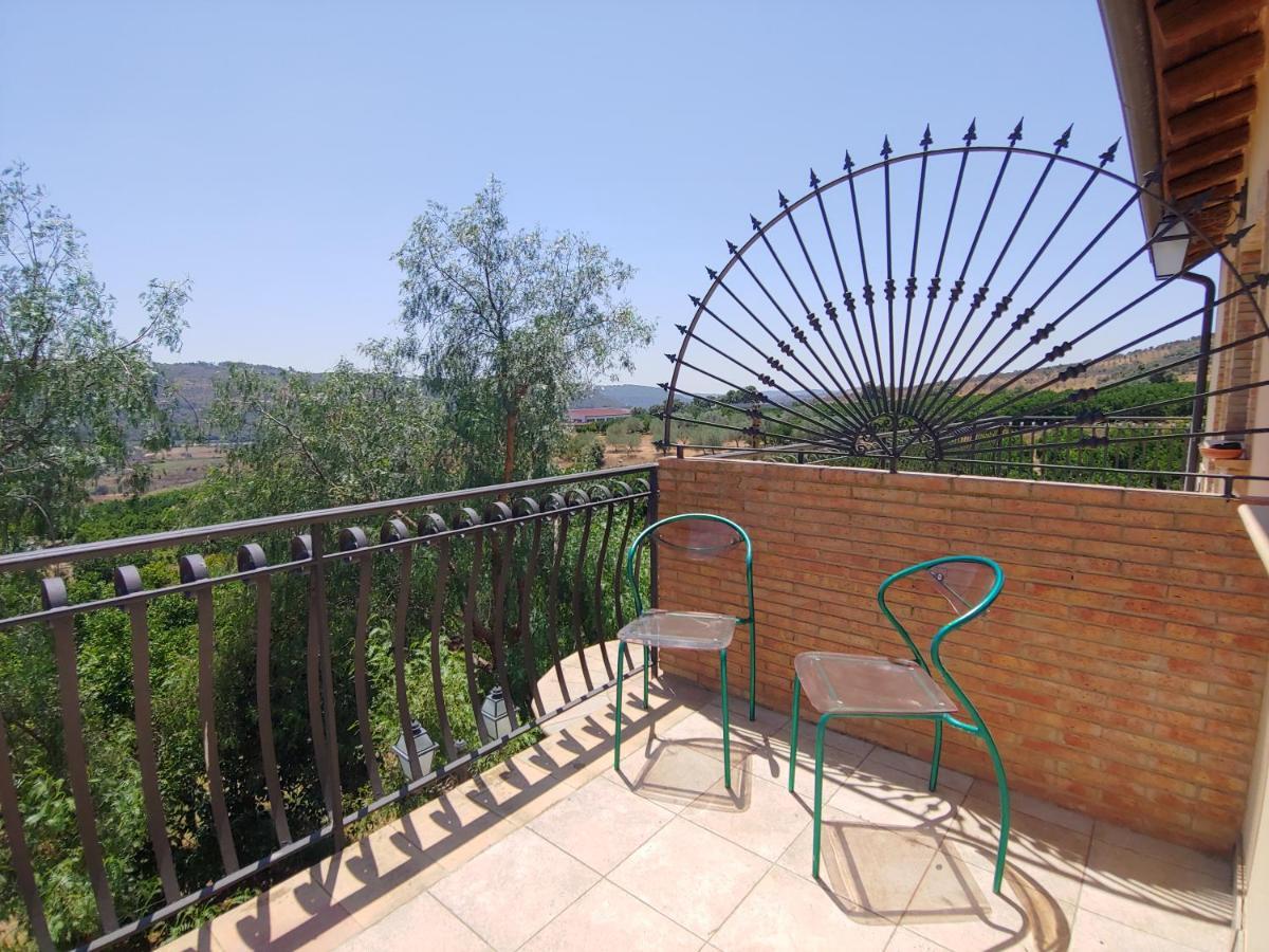 Tenuta Bellaprima Caltagirone Niscemi Eksteriør billede