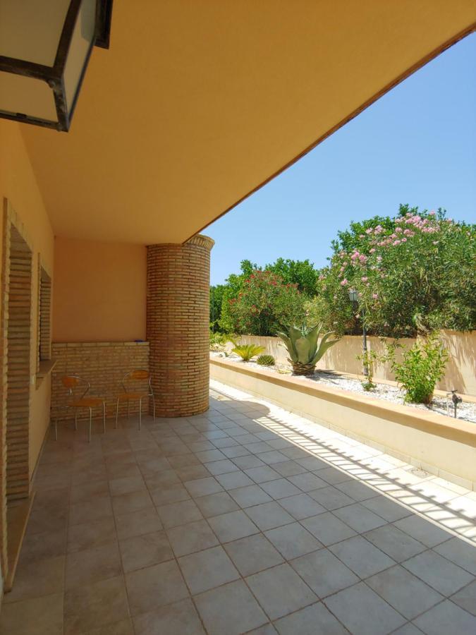 Tenuta Bellaprima Caltagirone Niscemi Eksteriør billede