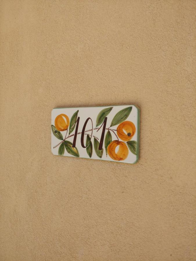 Tenuta Bellaprima Caltagirone Niscemi Eksteriør billede