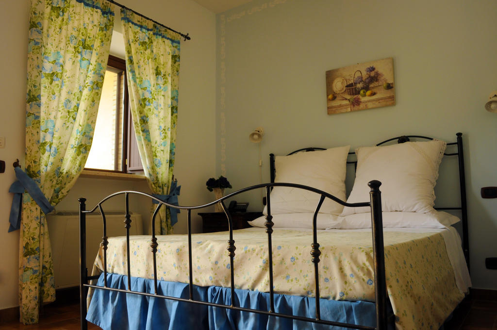 Tenuta Bellaprima Caltagirone Niscemi Værelse billede