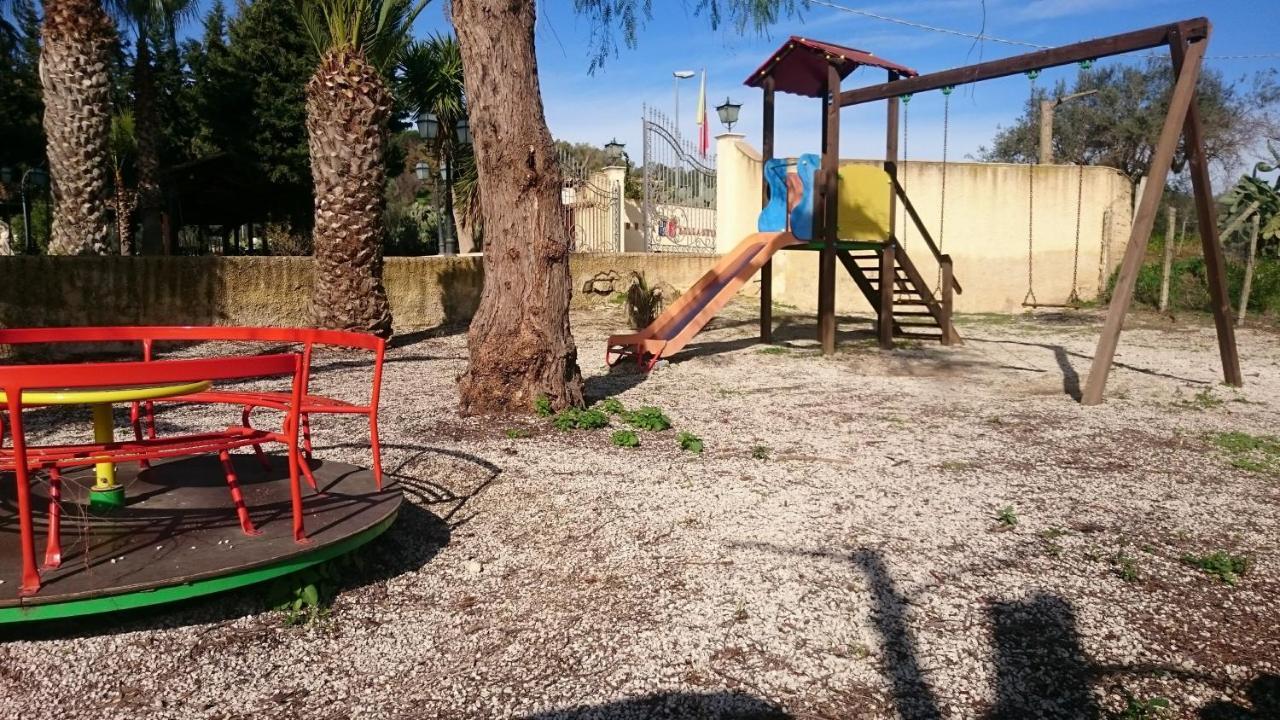 Tenuta Bellaprima Caltagirone Niscemi Eksteriør billede